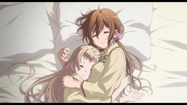 《中二病也要谈恋爱》剧场版：一对百合和一对异性恋走上私奔之路