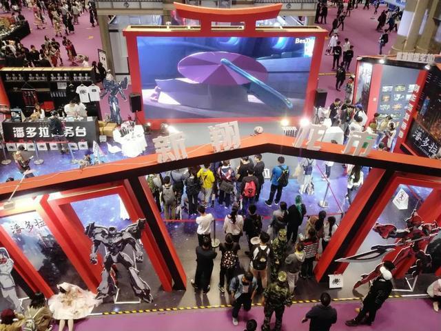 相约“天才机甲设计师”河森正治！《重神机潘多拉》主创见面会