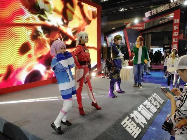 相约“天才机甲设计师”河森正治！《重神机潘多拉》主创见面会