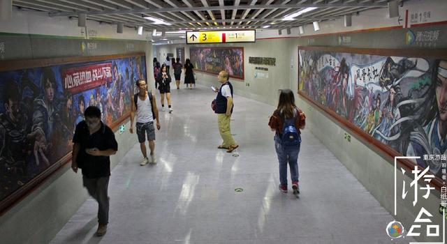 为重庆量身打造的两部动漫，一部广受好评一部却令人惋惜