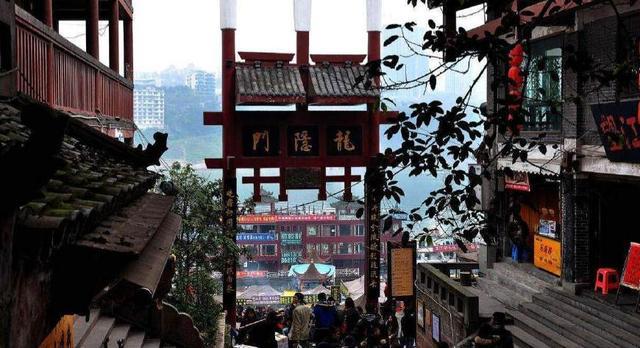 盘点《重神机潘多拉》令人大跌眼镜的槽点，国配音终于超了日漫？