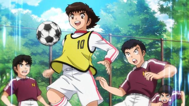 《网球王子》“走钢丝”绝技惊现赛场，网友直呼漫画诚不欺我