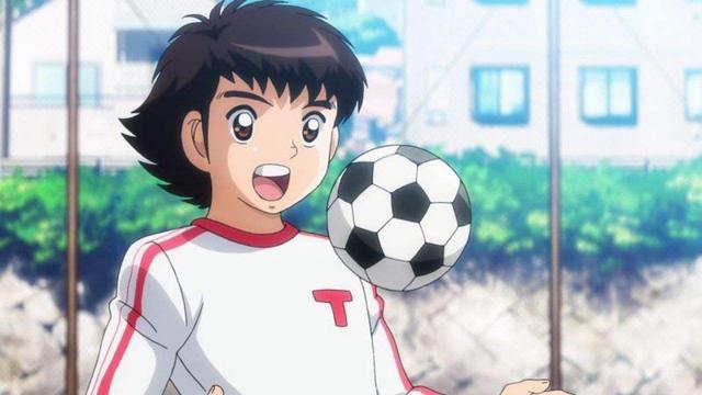 《网球王子》“走钢丝”绝技惊现赛场，网友直呼漫画诚不欺我