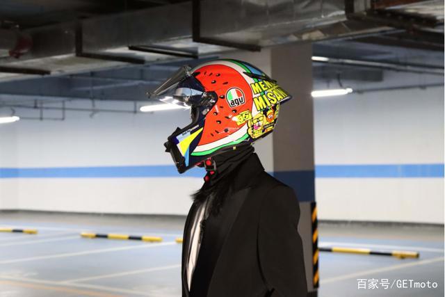 黄金骑行季即将到来，盘点五款春夏必入的绝美头盔