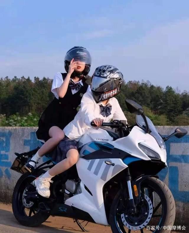 新生代新力量！00后都是怎么玩摩托车？