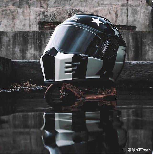 爆音少女助力辛普森走红，自带神秘感的高颜值头盔，你get了吗？