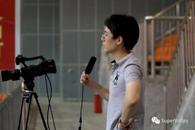 「CSVA手记」不想做好排球解说的中二少年不是好主持人（一）