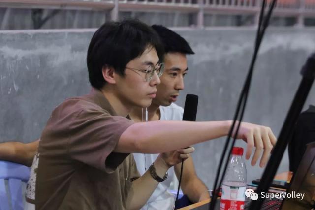 「CSVA手记」不想做好排球解说的中二少年不是好主持人（一）