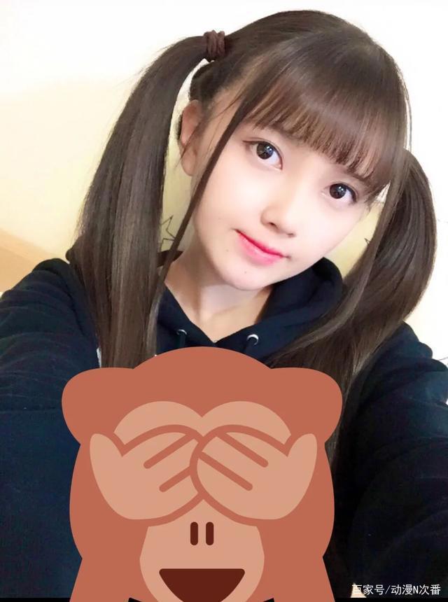 不会画画的歌手不是好声优，这位大火的小姐姐也太全能了吧！