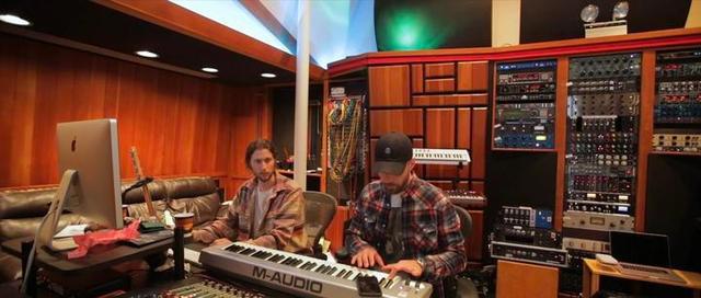 “贾老板”和安娜携手回归，《魔发精灵2》再展欢乐治愈音乐冒险之旅