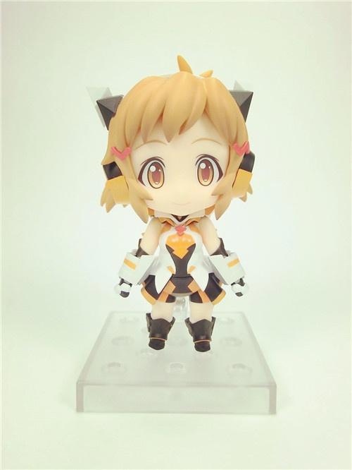 瞬间戳中萌点的立花响，更有超搞怪彩蛋等你来看！