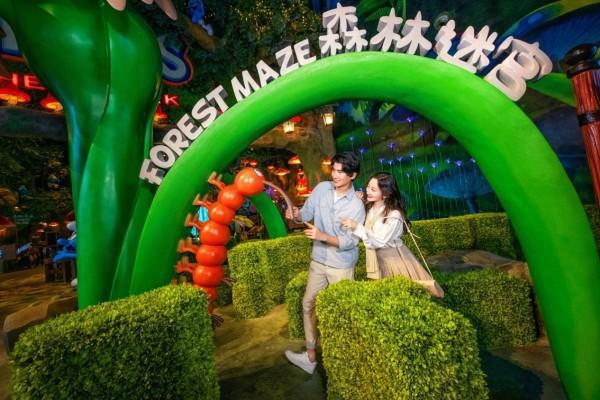 亚太区首座蓝精灵乐园盛大开园，蓝色风潮引爆申城