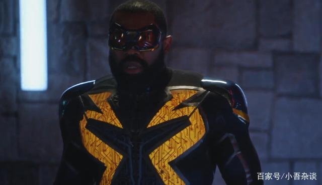 DC无限地球危机惊现美剧《黑霹雳》、《路西法》、《泰坦》