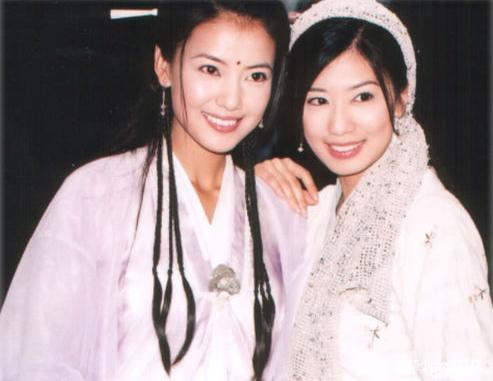 从圆脸到锥子脸再到高级脸，近20年娱乐圈审美是怎么跑偏的？