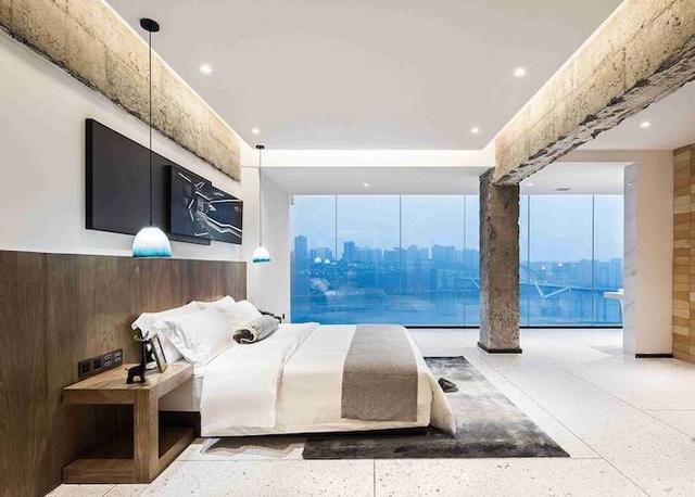 重庆48小时｜在这座火辣的城市里，体验它的5D魔幻感