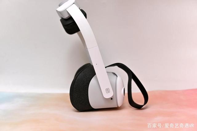 全家都能玩起来！爱奇艺奇遇3VR一体机体验评测
