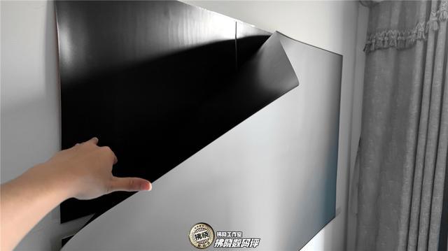 坚果S1Ultra菲涅尔屏增益幕布评测：磁吸安装 2.6倍亮度提升