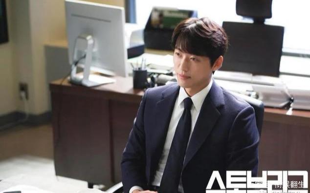 《棒球大联盟》，看名绝对会错过的神剧