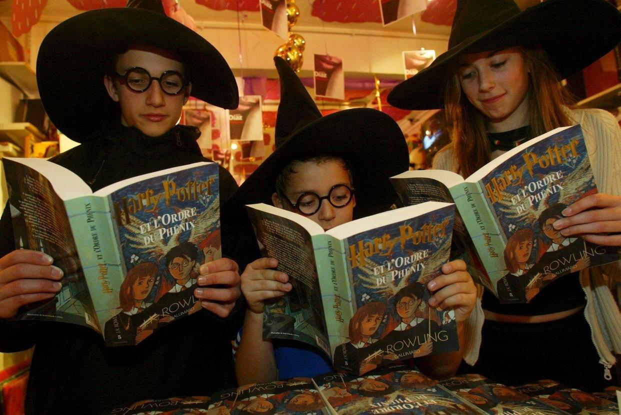 从取消文化到阅读退化：罗琳为何被读着《哈利·波特》长大的读者所抛弃？｜圆桌