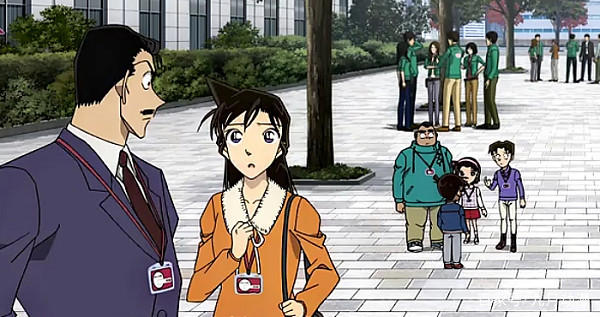 名侦探柯南唐红的恋歌中服部平次走桃花运，毛利小五郎成配角