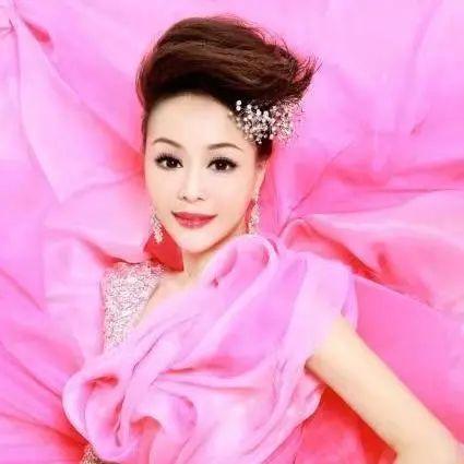 【中华艺术宫|夜场】“壮丽诗篇赞歌飞扬——庆祝建党百年歌咏晚会”唱响中华艺术宫之夜