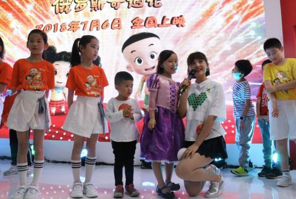 你周围一定有他们一家的粉丝，不信来看！