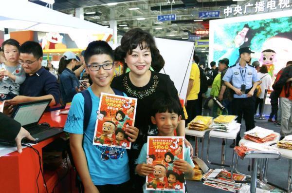 你周围一定有他们一家的粉丝，不信来看！