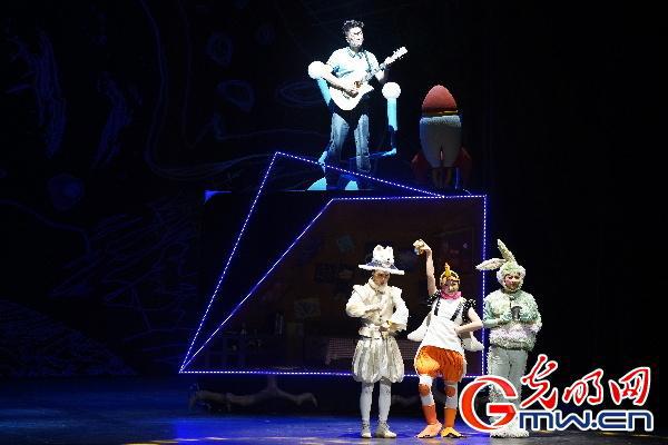 “新大头儿子”音乐话剧全国巡演在京启动