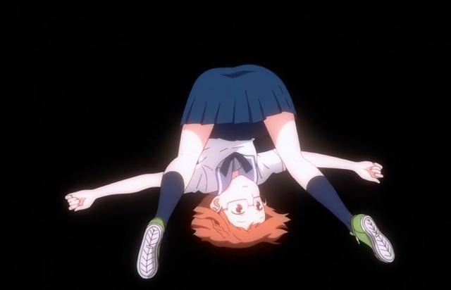 评分9.3，这部动漫中女主角是女流坂本，上学路堪比战场！