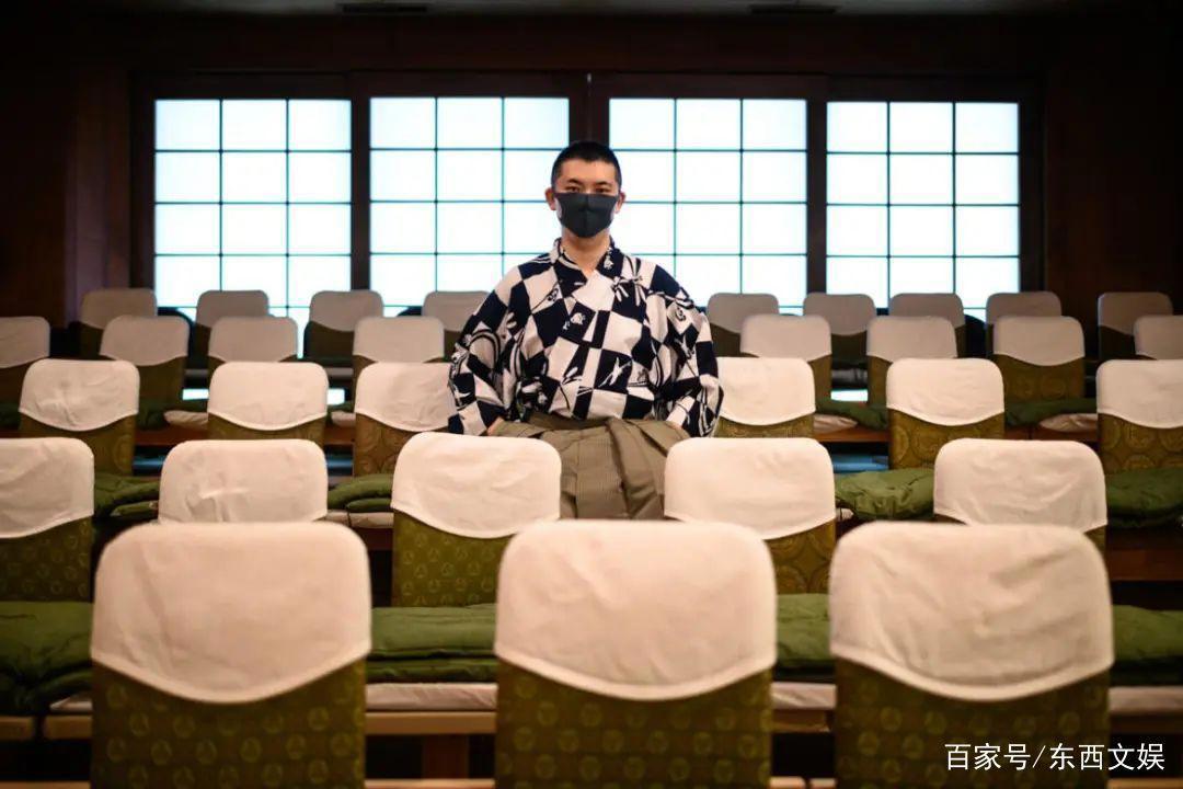 疫情笼罩的日本文娱：危机共生，步履不停｜深度