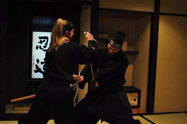 不断被神话的日本忍者，最初只是间谍，忍术不一定实用