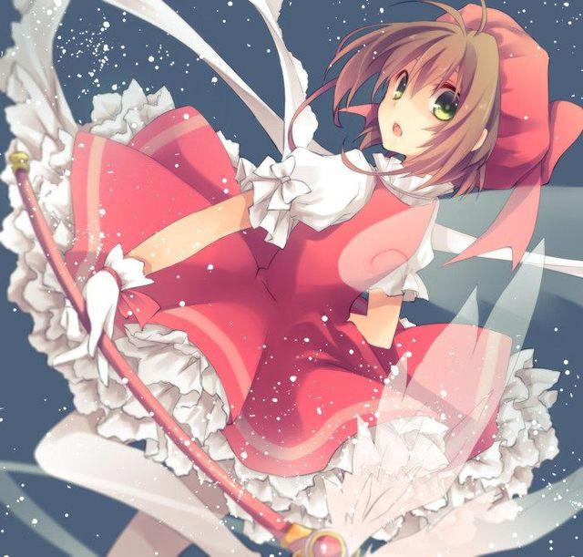 木之本樱在初代动画完结时魔力超越库洛利多，是个没有心机的女孩