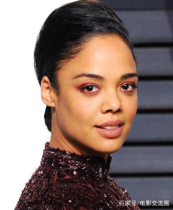 《雷神3》女武神为真人版《小姐与流浪汉》的可卡犬淑女配音！