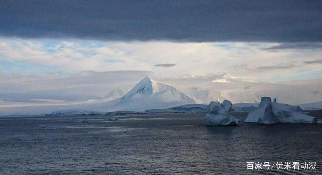 纵观《比宇宙更远的地方》，每一集都构成了一个完整的精彩故事