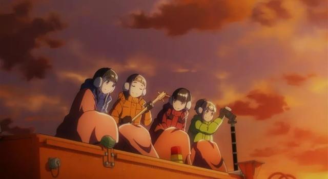 《比宇宙更遥远的地方》:被吹爆的神作，其实是永远回不去的青春