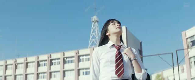 《恋如雨止》：17岁的小松菜奈恋上45岁的大泉洋，全程少女心爆棚