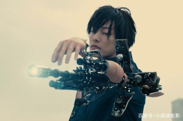 日本电影《犬舍》，根据同名漫画改编，一个不一样的超级英雄！