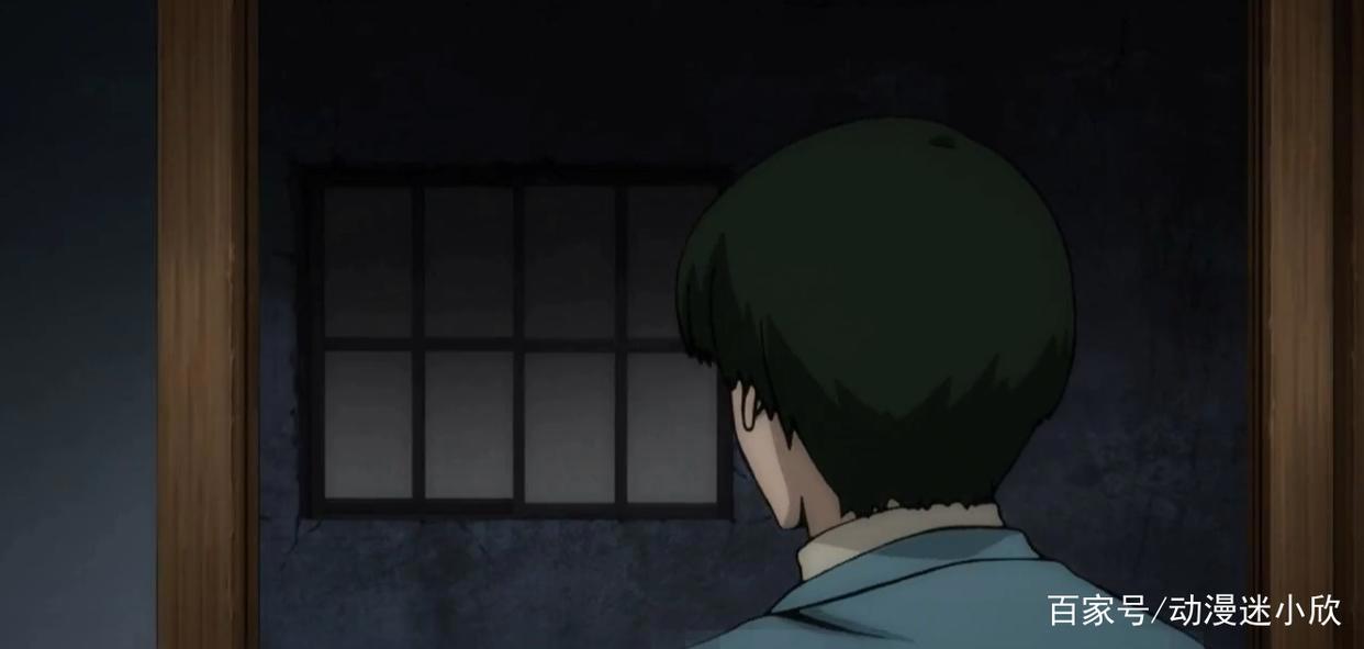 小帅哥惹上丑邻居,每天半夜被骚扰,男孩子也要保护好自己