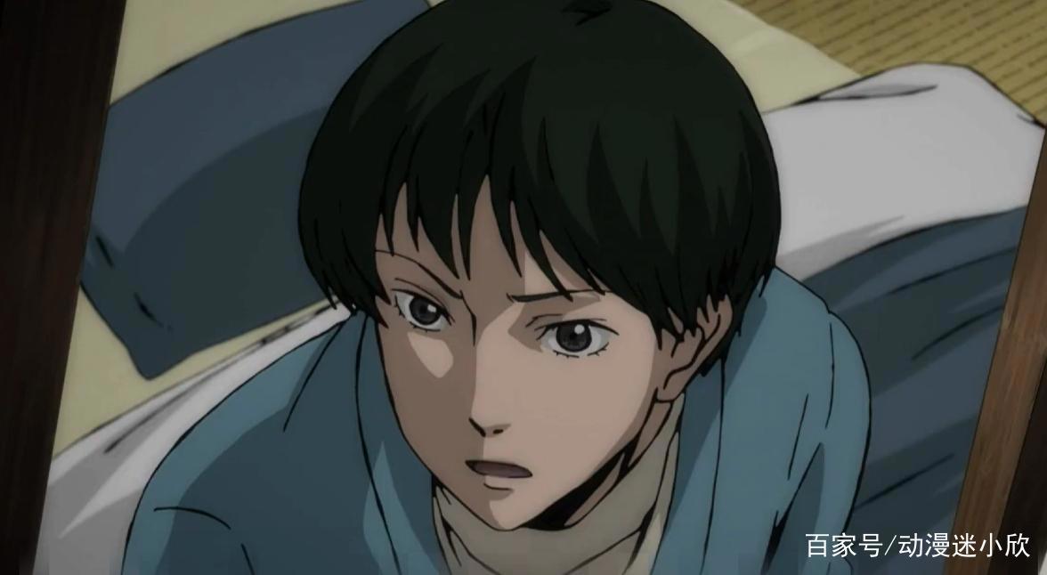 小帅哥惹上丑邻居,每天半夜被骚扰,男孩子也要保护好自己