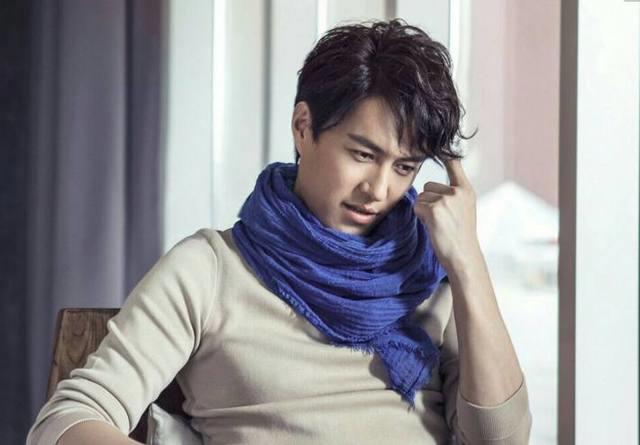 娱乐圈霸屏已婚男，论男人魅力文章垫底，靳东第二，第一魅力无限