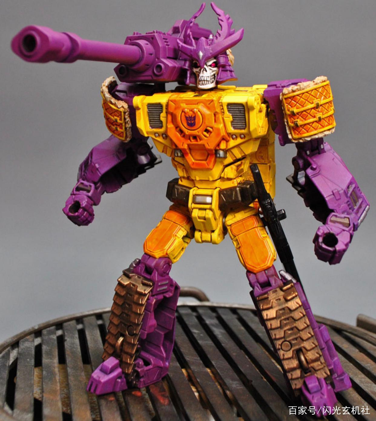 变形金刚动漫人物：重涂老顽固从头领战士到隐者战士-雾隐暗仗