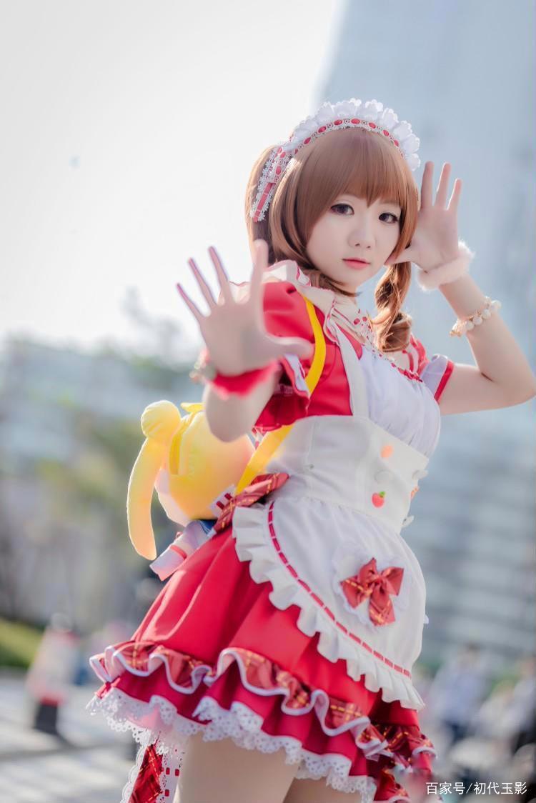 Cosplay场照偶像大师灰姑娘女孩：十时爱梨女仆！