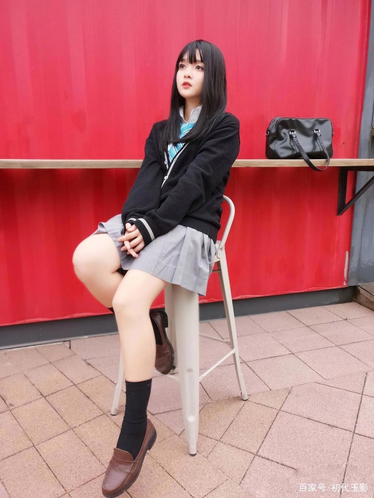 偶像大师灰姑娘女孩Cosplay涩谷凛：天气这么好，去约会吧！