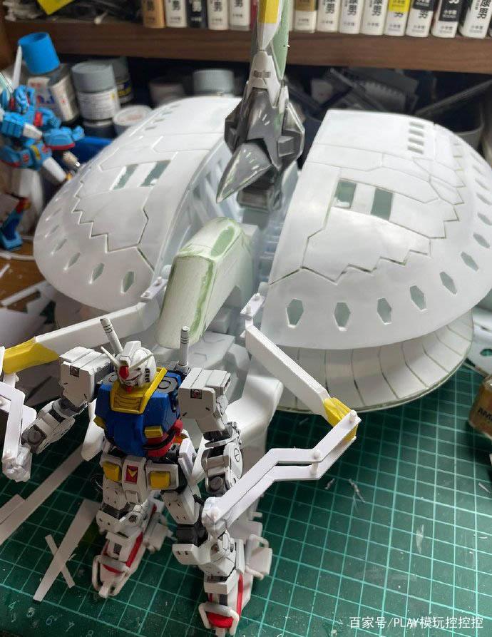 动手自制《雷霆宙域》完美高达、布劳布罗模型