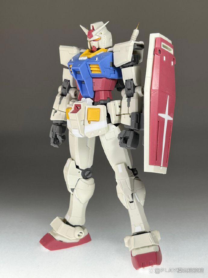 雷霆宙域配色，HG比例超越全球高达模型