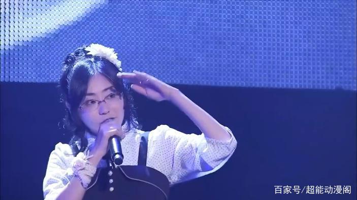 动画中的两大催泪曲，正所谓月色真美，其实我最喜欢那个爱哭的你