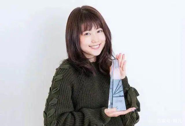 曾为亲密照道歉却演日漫销魂女神！日本有村架纯魅力牛？