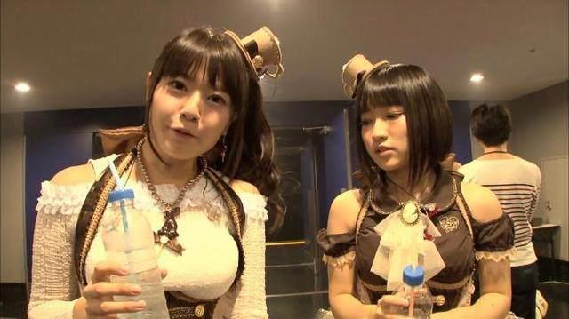 能把欧派“放桌上”的声优——竹达彩奈！