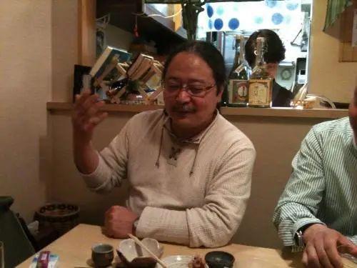 超梦逆袭电影海报没有超梦，宝可梦邀请许魏洲推广惹争议