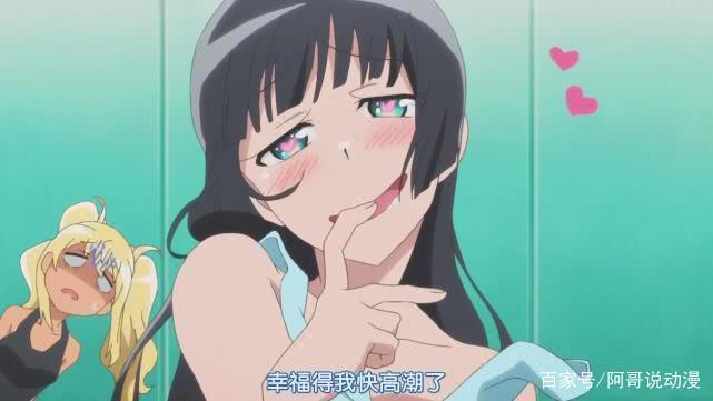 流汗吧健身少女：JK撸铁，哑铃你能拿几公斤？
